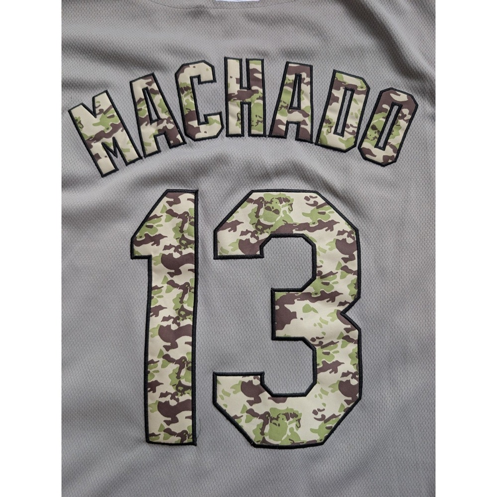 READ Manny Machado Baltimore Orioles Jersey Size 50 Camo Memorial Day Majestic - Picture 11 of 12